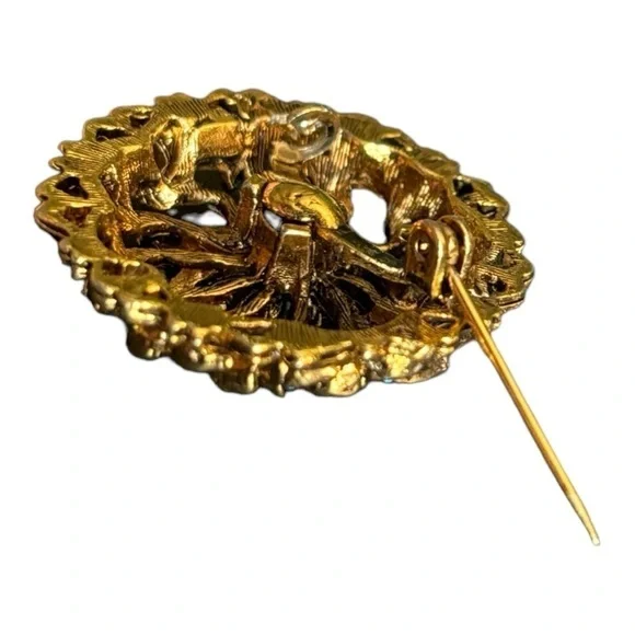 Vintage 12 Karat Gold Emerald and Sapphire Domed Brooch 1 x 1 Flower Brooch